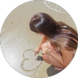 Profile photo of Leanne Miller
