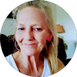 Profile photo of Dona Floyd