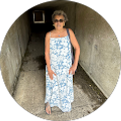 Profile photo of Susan Graves