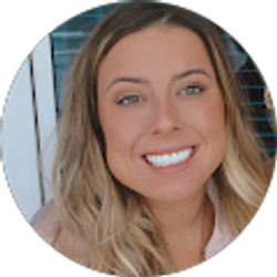 Profile photo of Hannah Beach