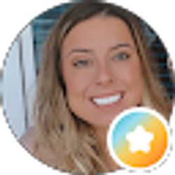 Profile photo of Hannah Beach