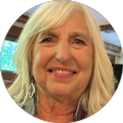 Profile photo of Elinor Beirne