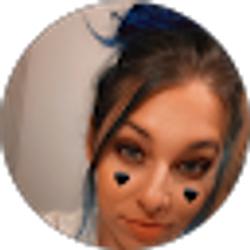 Profile photo of Holly Eaton