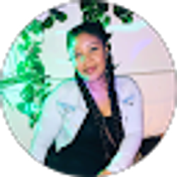 Profile photo of Alexis Cole