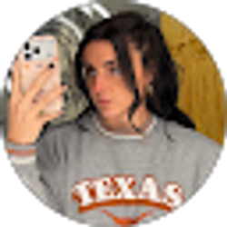 Profile photo of Kristen Schneider