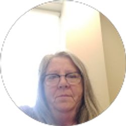 Profile photo of Linda Collins