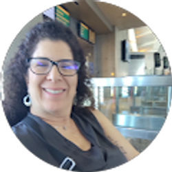 Profile photo of Carrie Jacoves