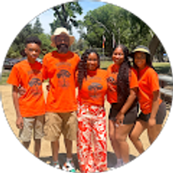 Profile photo of Quinn Family
