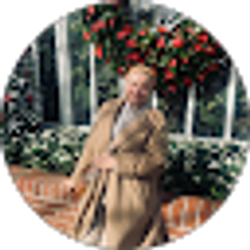 Profile photo of Aya Rejepova