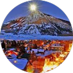 Profile photo of Taylor Stumbaugh