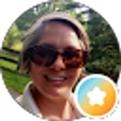 Profile photo of Laura Purcell