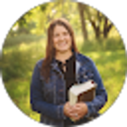 Profile photo of Lisa Chris