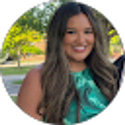 Profile photo of Mercedes Hollis