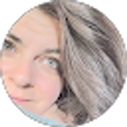 Profile photo of Lisa Riker