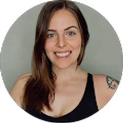 Profile photo of Julia Maren