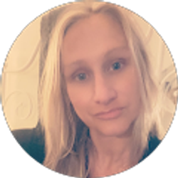 Profile photo of Elizabeth Robbins