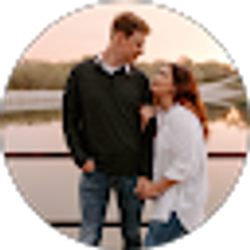 Profile photo of Jake and Jordan Huff