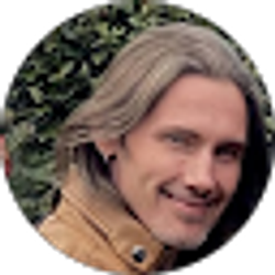 Profile photo of Michael Wayne