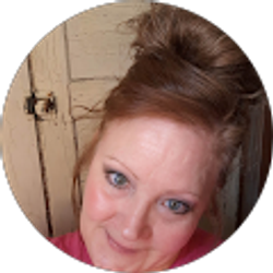 Profile photo of Holly Smith