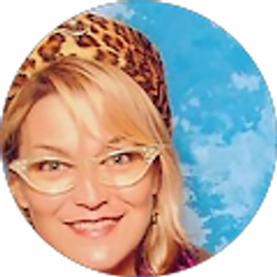 Profile photo of Laura Daniel