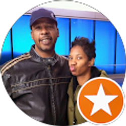 Profile photo of Eduardo Davis