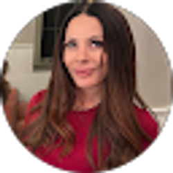 Profile photo of Shelley