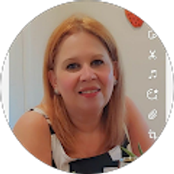 Profile photo of Evelyn Martinez