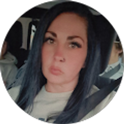 Profile photo of Ashley Howard