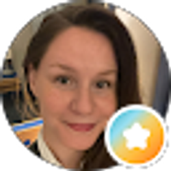 Profile photo of Lindsay Pomazal