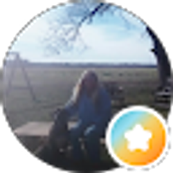 Profile photo of Angie Blue (Anjet)