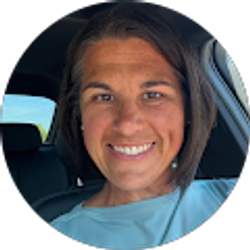 Profile photo of Caren Iannelli