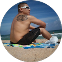 Profile photo of Ali Soto