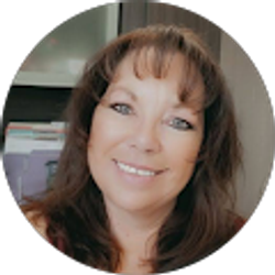 Profile photo of Lori Higgins