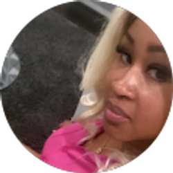 Profile photo of Maggie Rich