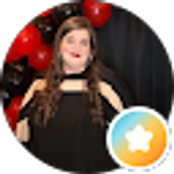 Profile photo of Suzanne Williams