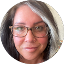 Profile photo of Robyn Williamson