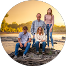 Profile photo of Kelly Arterburn