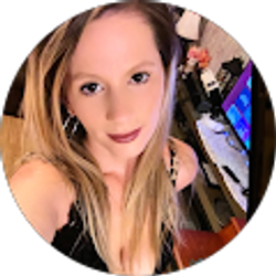 Profile photo of Holly Glover