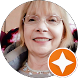 Profile photo of Carolyn Gillihan