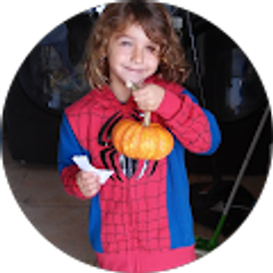 Profile photo of Izzy Maes