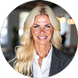 Profile photo of Samantha Mayol