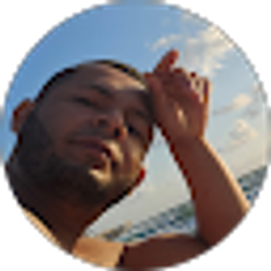 Profile photo of Alex Rayo