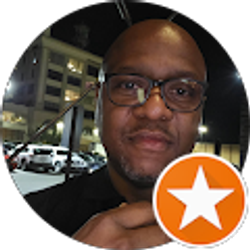 Profile photo of Cedric Hendrix