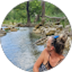 Profile photo of Sheila Lynn