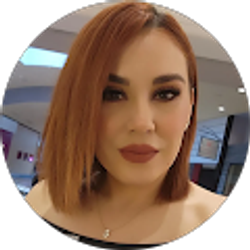 Profile photo of Laura Campillo