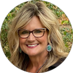 Profile photo of Stephanie Cole