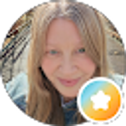 Profile photo of Melanie Hansell