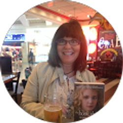 Profile photo of Jeanette Dickinson