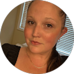 Profile photo of Laura Castor