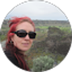 Profile photo of Jessica Tweed